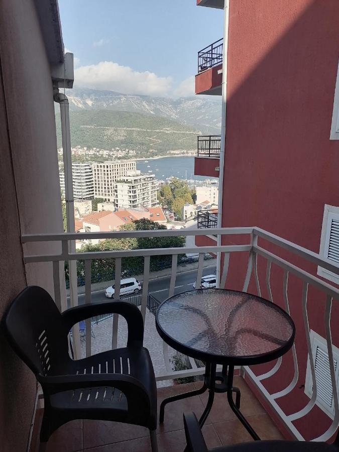 Guest House Garden Будва Екстер'єр фото